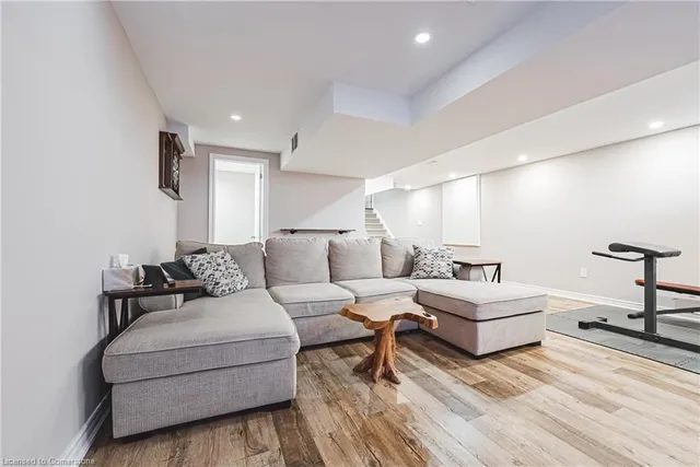 Additional image 25 of 157 Lormont Blvd