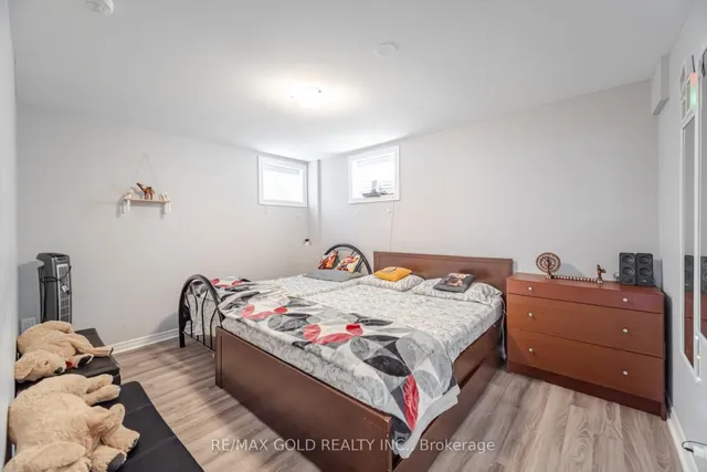 Additional image 24 of 46 Lesabre Cres