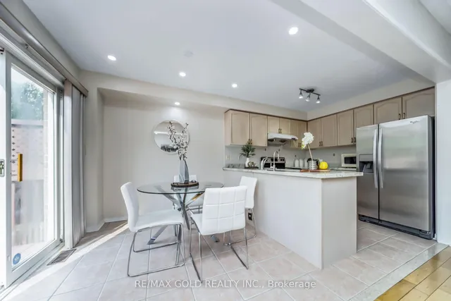 Additional image 14 of 60 Mistdale Cres