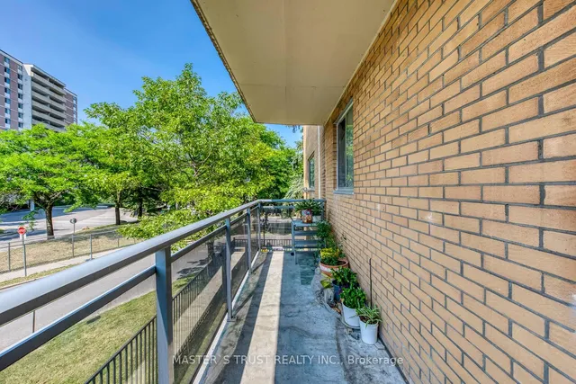 Additional image 13 of 100 Dundalk Dr Unit 214