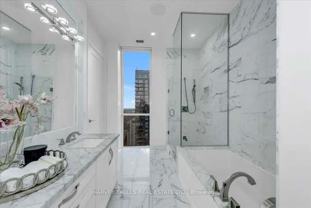 Additional image 37 of 70 Roehampton Ave Unit PH15