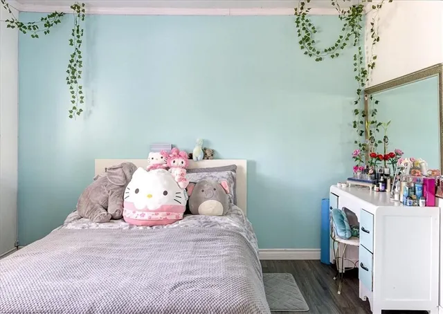 Additional image 7 of 8 Frances Ave