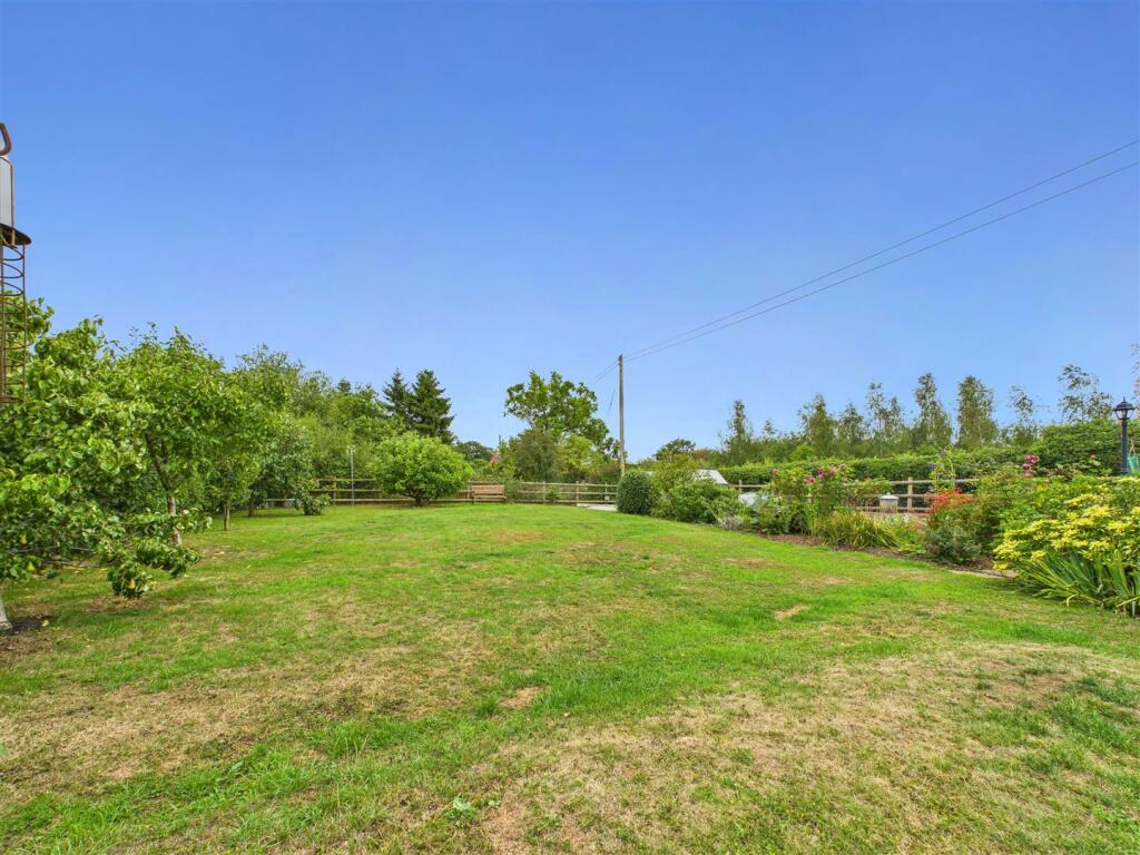 Additional image 27 of Spernal Lane, Great Alne, Alcester