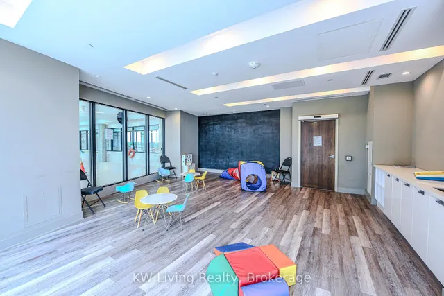 Additional image 27 of 65 Watergarden Dr Unit 810