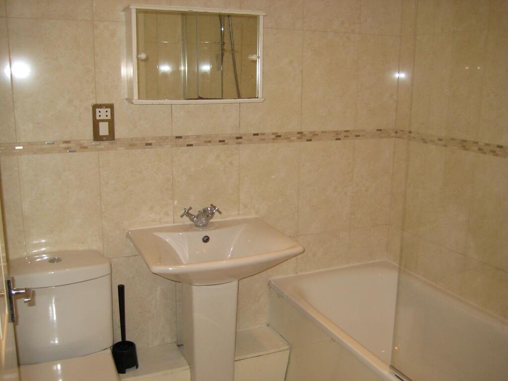 Additional image 4 of Mayfair House Large 1 Bedroom - Well Furnished - Parking Available