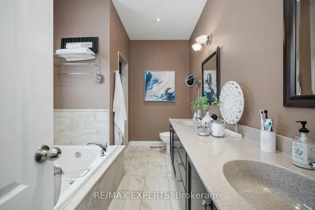 Additional image 22 of 28 Dokkum Cres