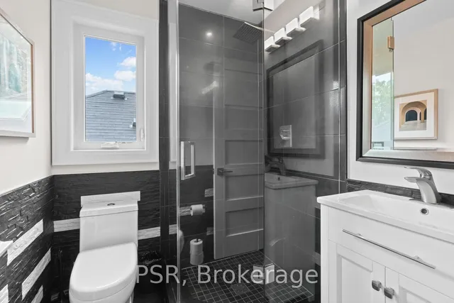 Additional image 38 of 76 South Kingsway