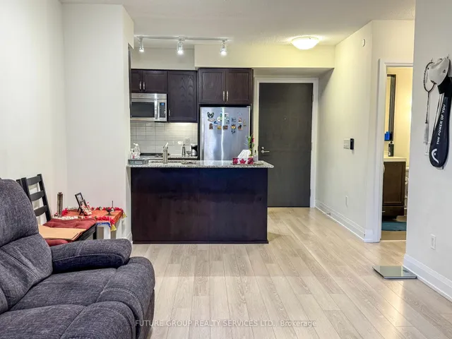 Additional image 6 of 18 Graydon Hall Dr Unit 306