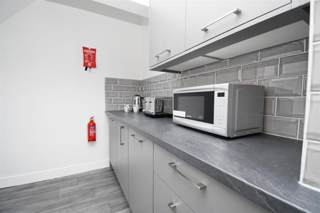 Additional image 9 of Berry Street, Burnley