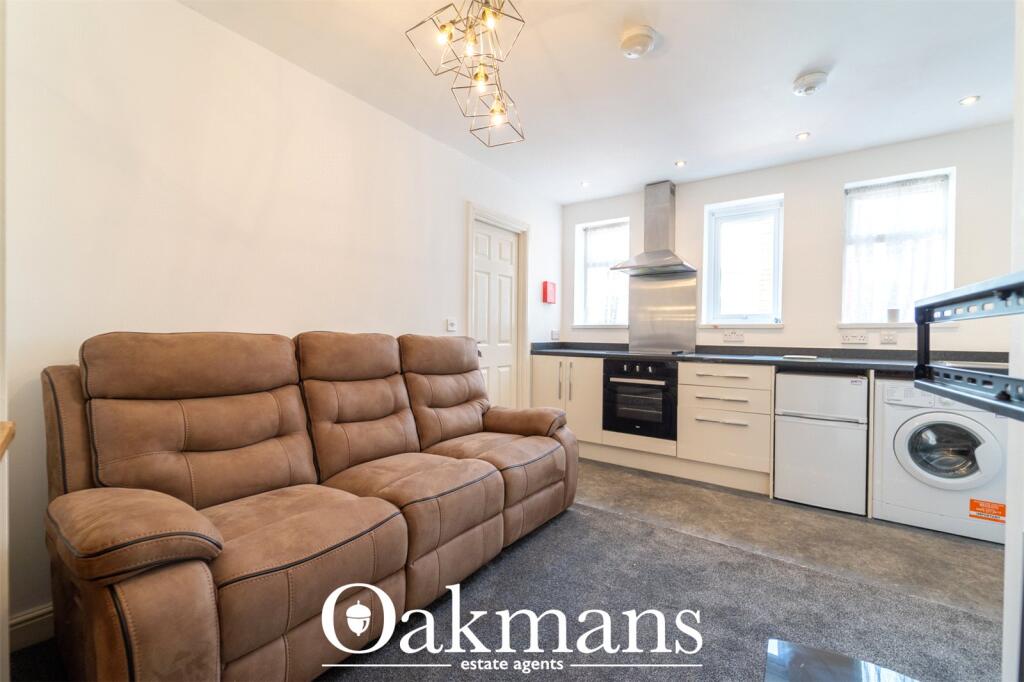 Additional image 3 of High Street, Bromsgrove, Worcestershire, B61