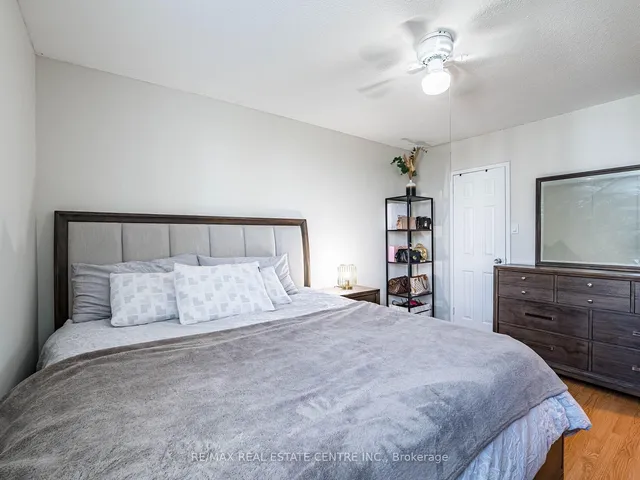 Additional image 40 of 3145 Queen Frederica Dr Unit 602