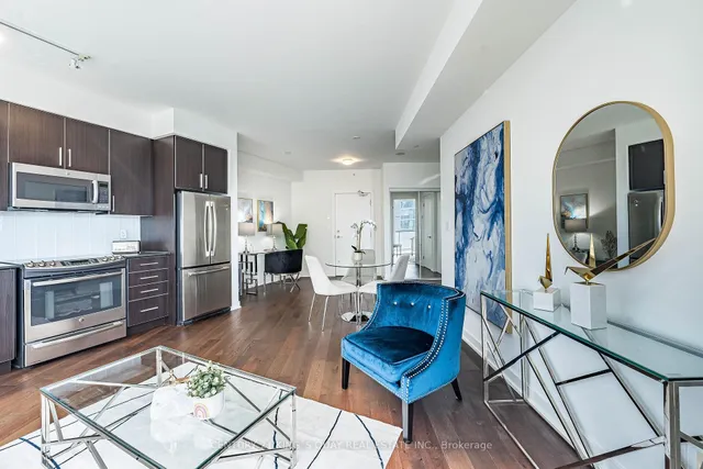 Additional image 15 of 20 Bruyeres Mews Unit 1012