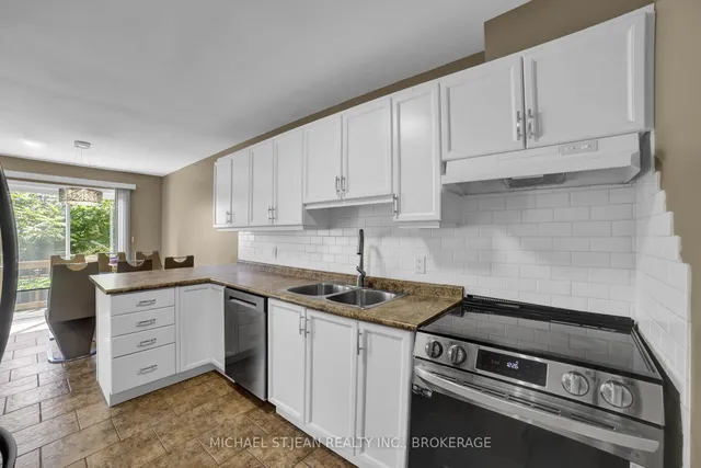 Additional image 13 of 42 Vennio Lane