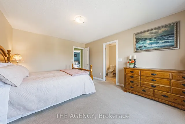 Additional image 29 of 636 Serafini Cres