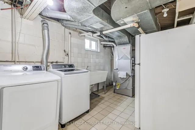 Additional image 20 of 1478 Lawrence Ave