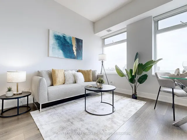 Additional image 12 of 111 St Clair Ave Unit 1128