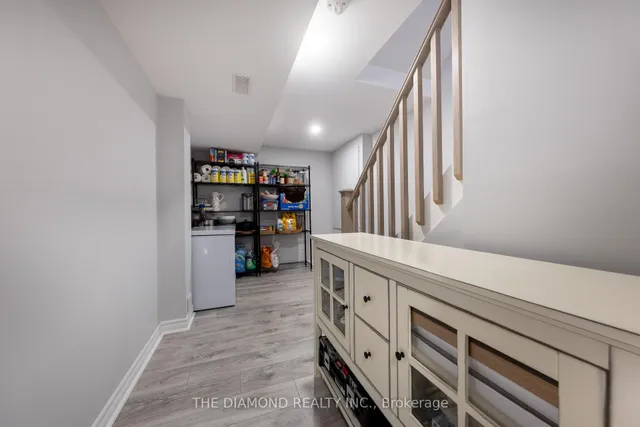 Additional image 35 of 21 Aird Crt