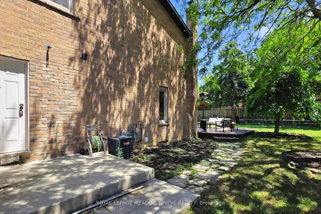 Additional image 48 of 365 Celtic Dr