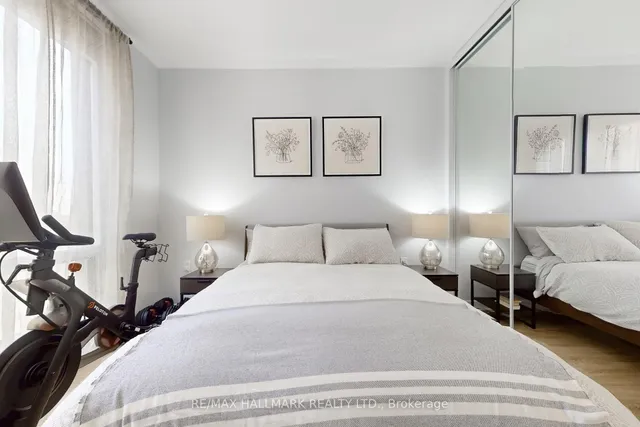 Additional image 17 of 85 Bloor St Unit 1402