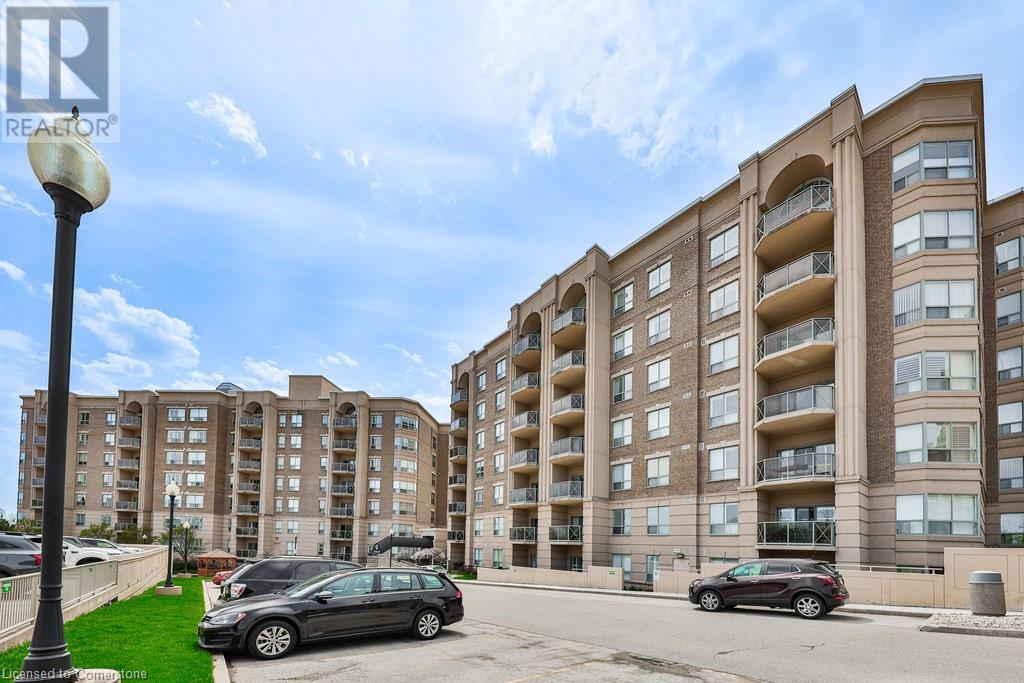 Property image for 2085 AMHERST HEIGHTS Drive Unit# PH705|Burlington, Ontario L7P5C2