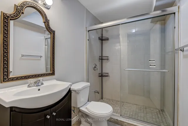 Additional image 45 of 44 Walbrook Rd