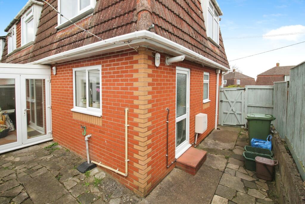 Additional image 14 of Kingston Close, Street