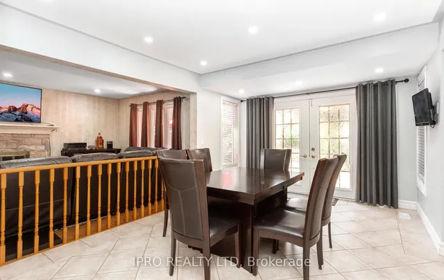 Additional image 11 of 12 Neville Cres