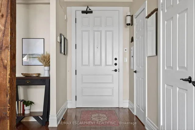 Additional image 9 of 200 STINSON St Unit PH8