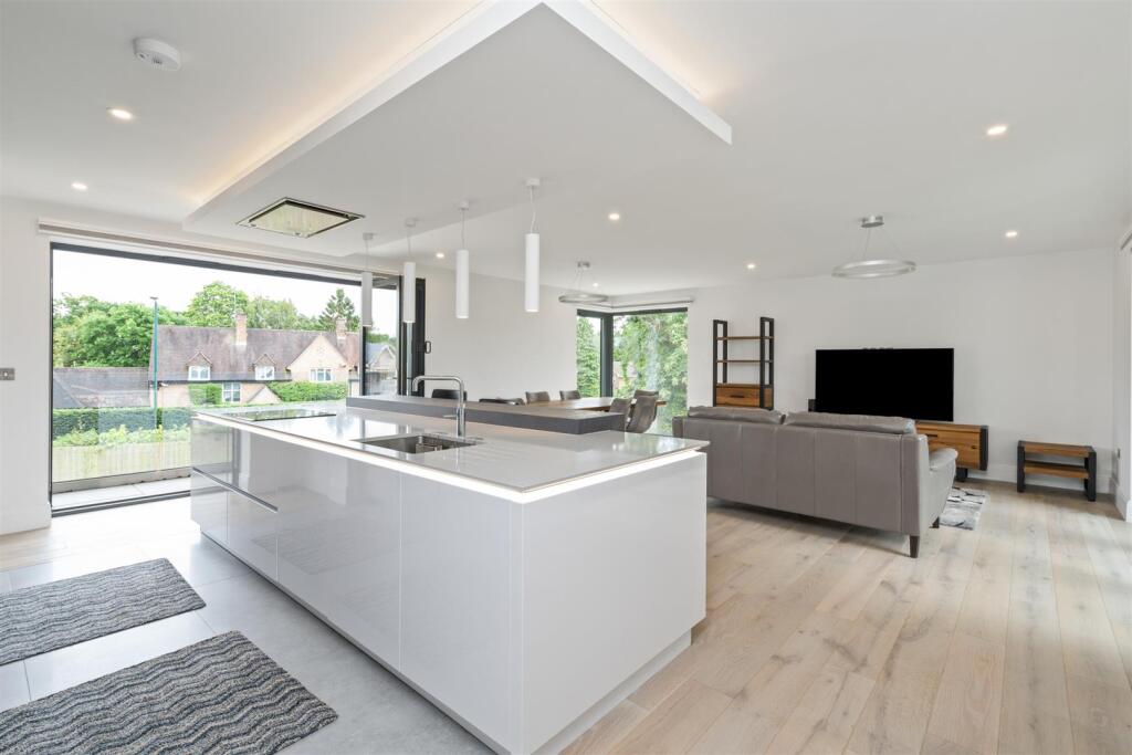 Additional image 21 of Blythwood, Blossomfield Road, Solihull