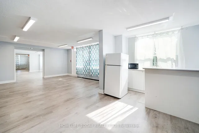 Additional image 8 of 180 Markham Rd Unit 1405