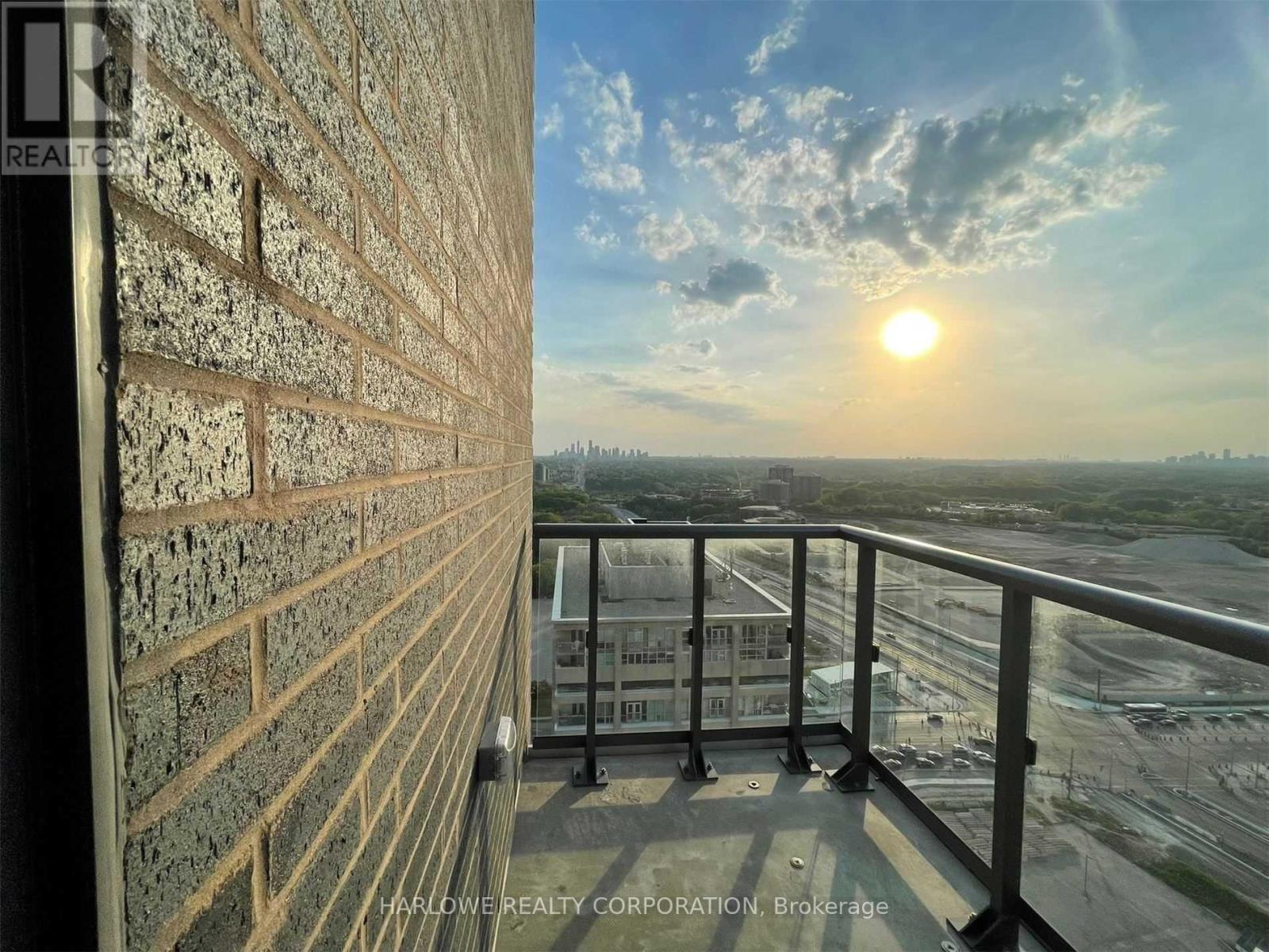 PH02 - 2 SONIC WAY|Toronto (Flemingdon Park), Ontario M3C0P2