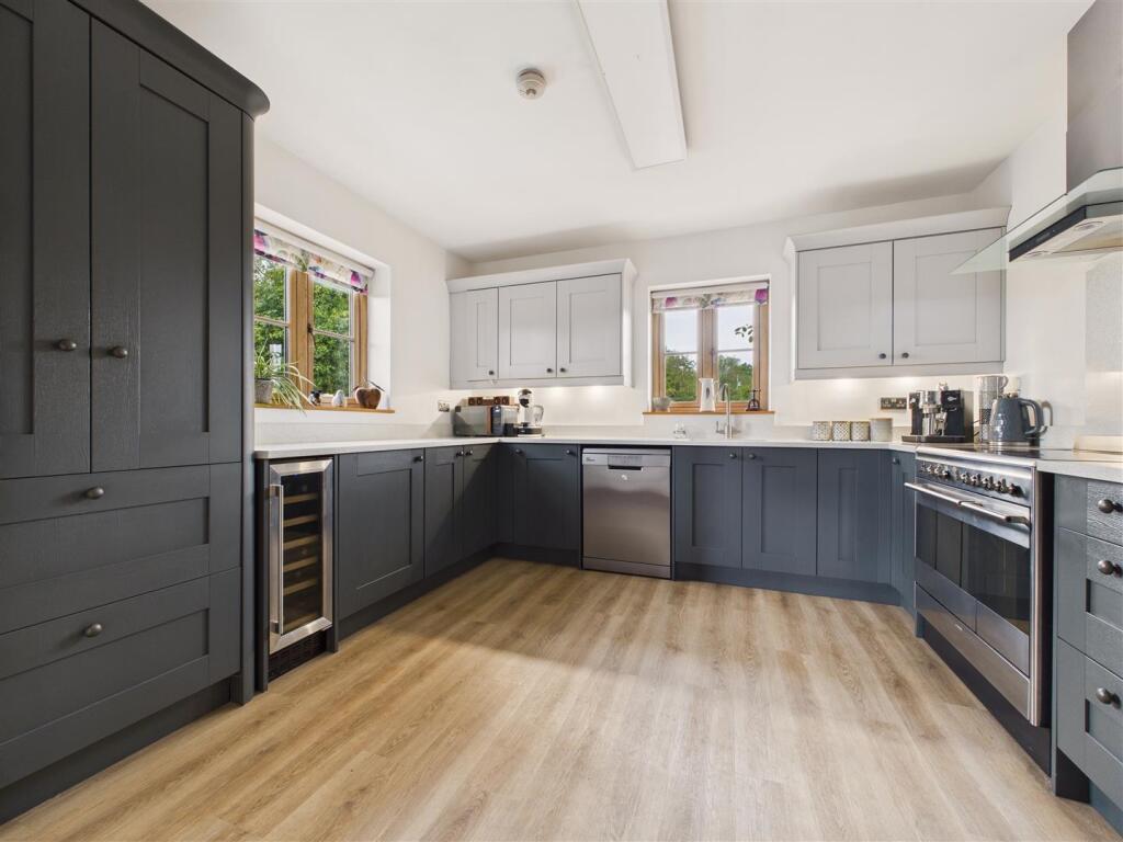 Additional image 5 of Spernal Lane, Great Alne, Alcester