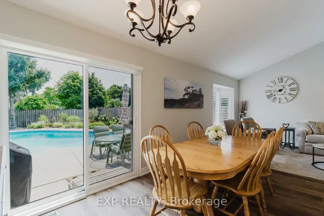 Additional image 15 of 8 Viva Crt