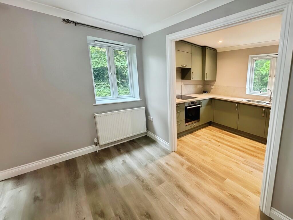 Additional image 7 of Somerset Court