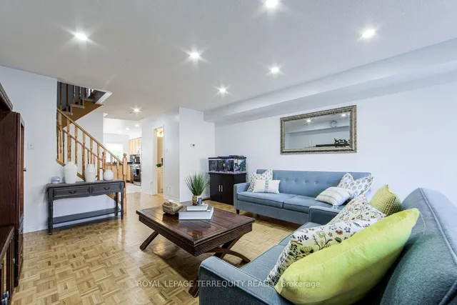 Additional image 14 of 18 Springside Way