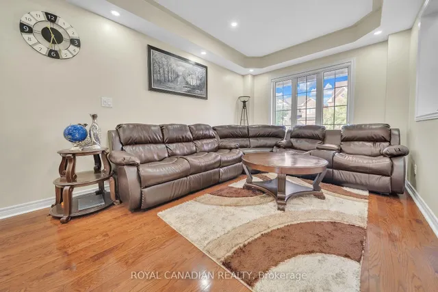 Additional image 8 of 16 Redearth Gate