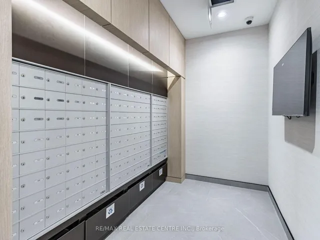 Additional image 13 of 215 VETERANS Dr Unit 211