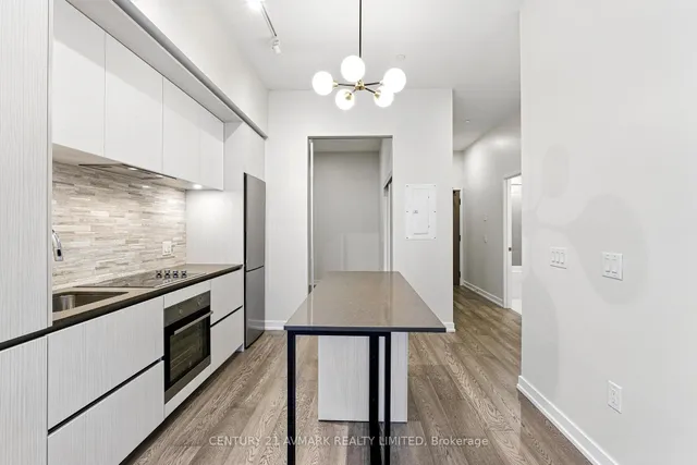 Additional image 8 of 34 TUBMAN Ave Unit 305