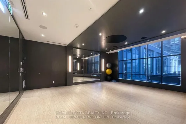 Additional image 20 of 5 Mabelle Ave Unit 329