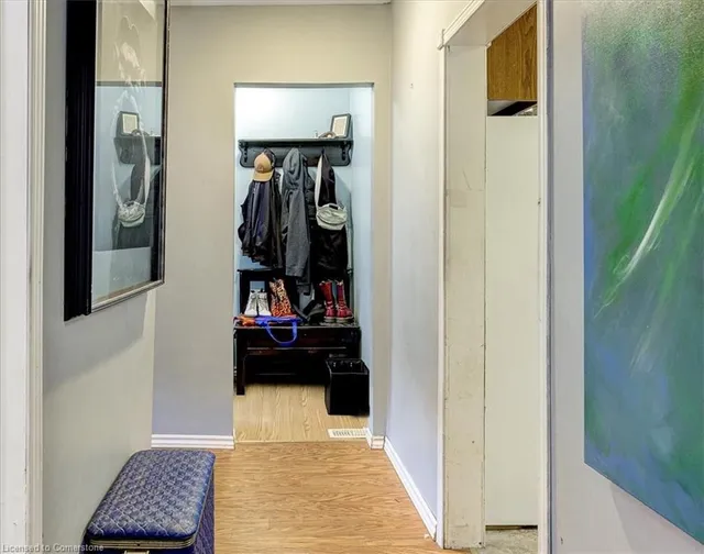 Additional image 23 of 8 Frances Ave