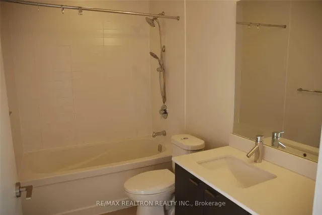 Additional image 9 of 30 Roehampton Ave Unit 3003