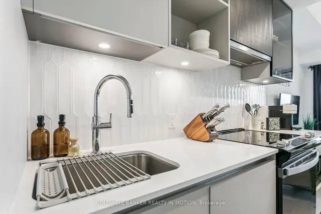 Additional image 11 of 395 Dundas St Unit 509