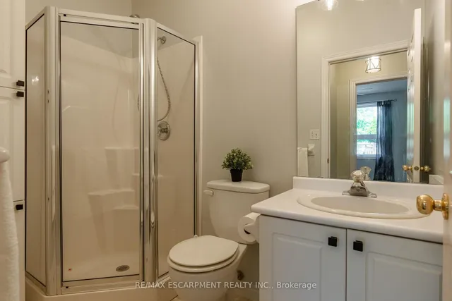 Additional image 26 of 60 Riveroaks Dr