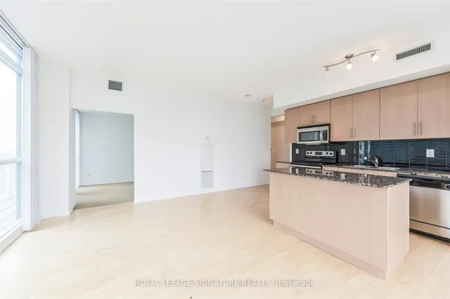 Additional image 7 of 55 Bremner Blvd Unit 3007