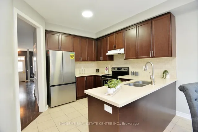 Additional image 16 of 71 Villadowns Tr