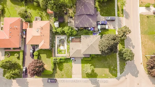 Additional image 33 of 1 Dartnell Pl