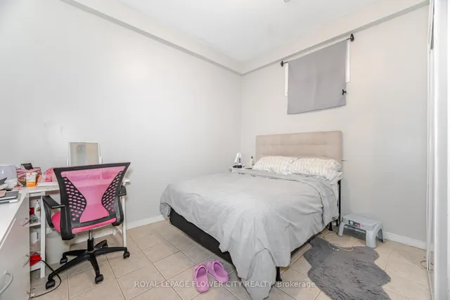 Additional image 29 of 376 Hansen Rd