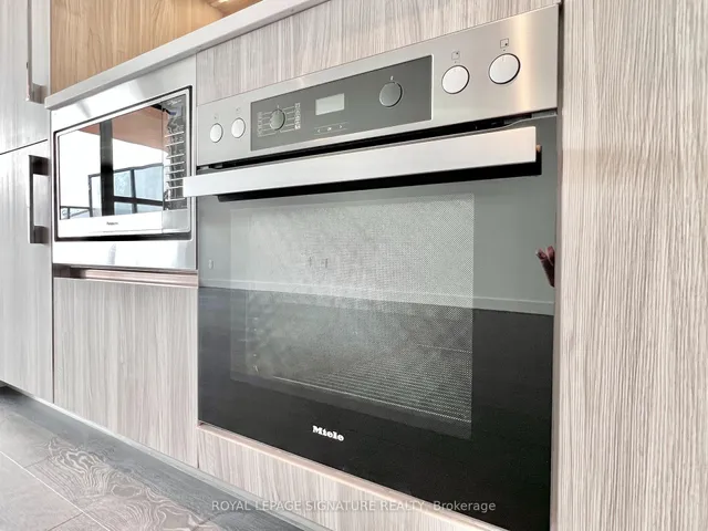 Additional image 22 of 27 Mcmahon Dr Unit 305