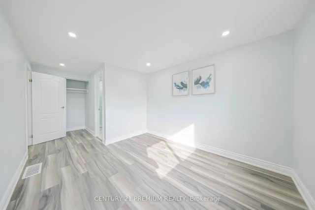 Additional image 26 of 3 Garland Crt