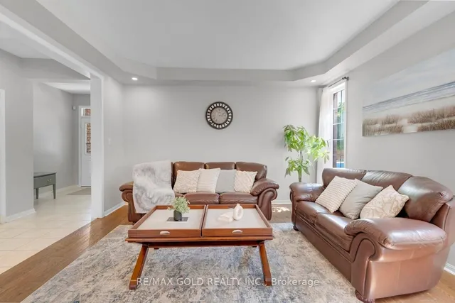 Additional image 9 of 6 Farad Crt